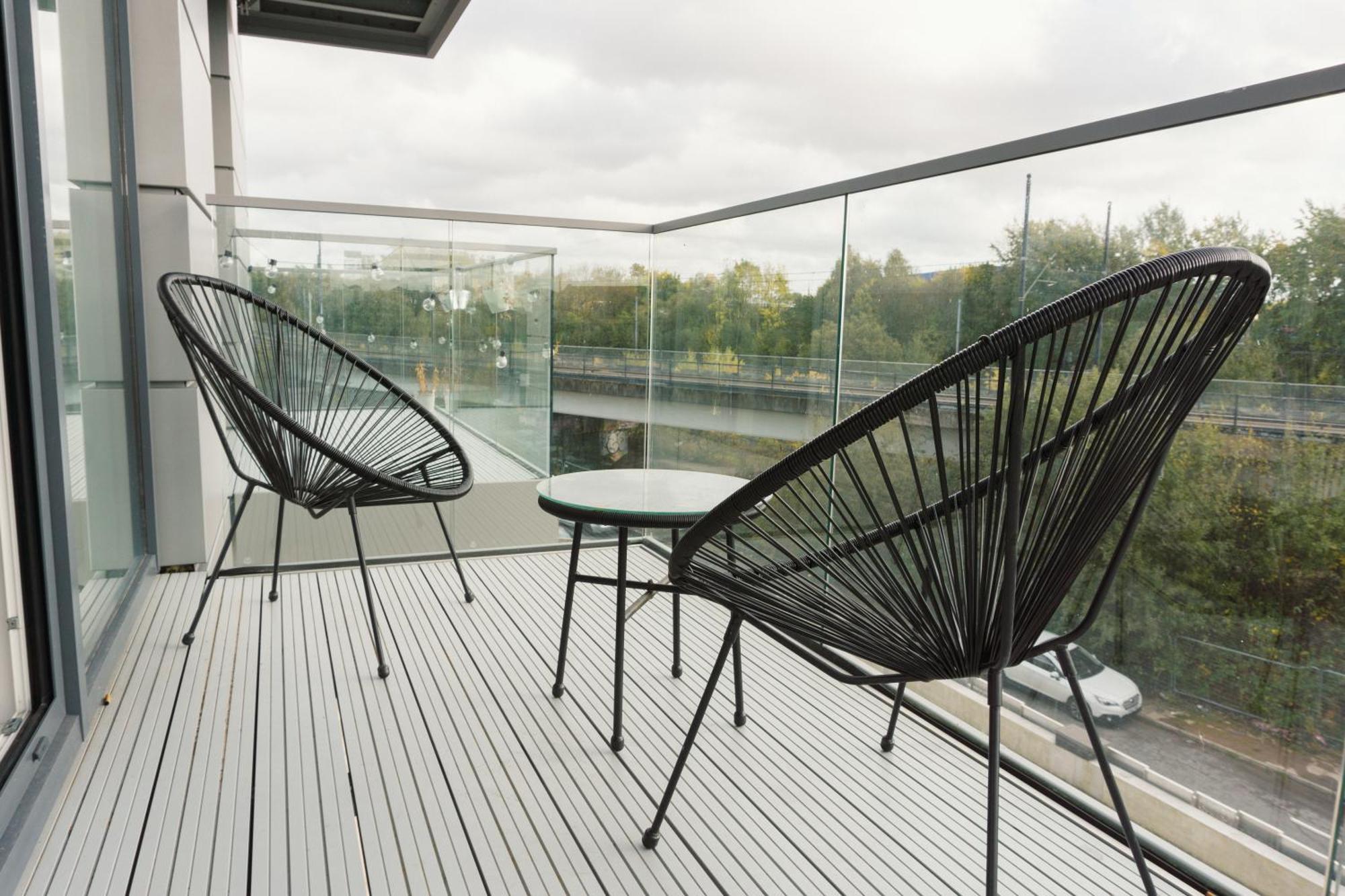 Manchester'S Luxurious 2-Bed Haven With Balcony - Canal Views & Proximity To Manchester United Esterno foto